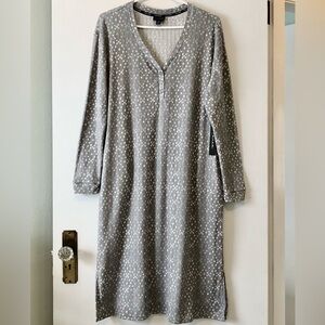 Tahari Lounger Nightgown Henley Style Fleece Backed Long
